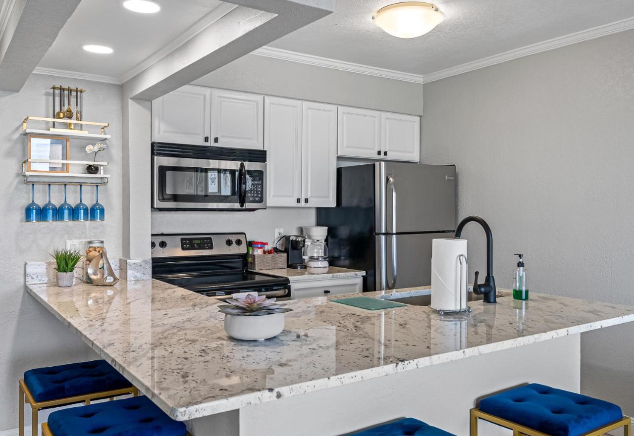Wake Up To The Ocean Breeze - Enjoy Amazing Views Villa Tampa Exteriör bild